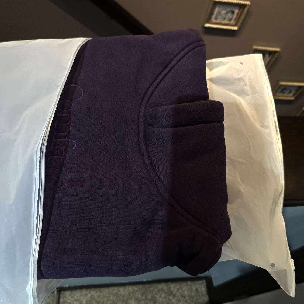 🥰2-Pc SeT ❤️NIP❤️ Comfrt SIGNATURE HOODIE & SWEATPANTS BLACKBERRY S/M - Picture 4 of 16